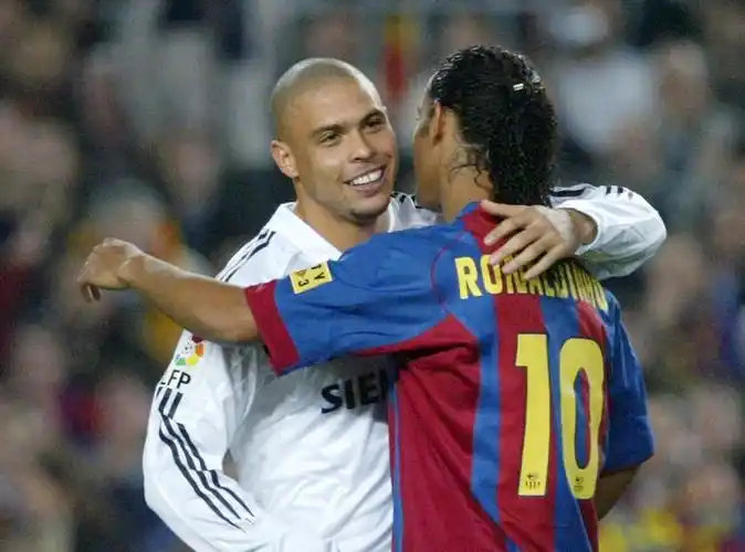 拥有一系列 拥有一系列