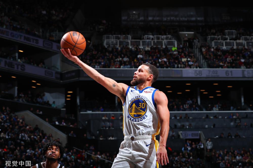 英超第32輪補賽曼聯4-1切爾西 卡塞米羅馬夏爾建功 曼聯取得關鍵勝利！.